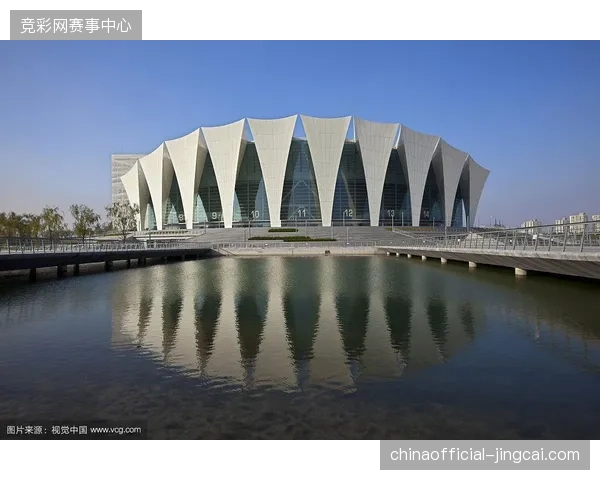 上海东方体育中心AI导播台如何将赛事高光制作周期缩短至90秒以内